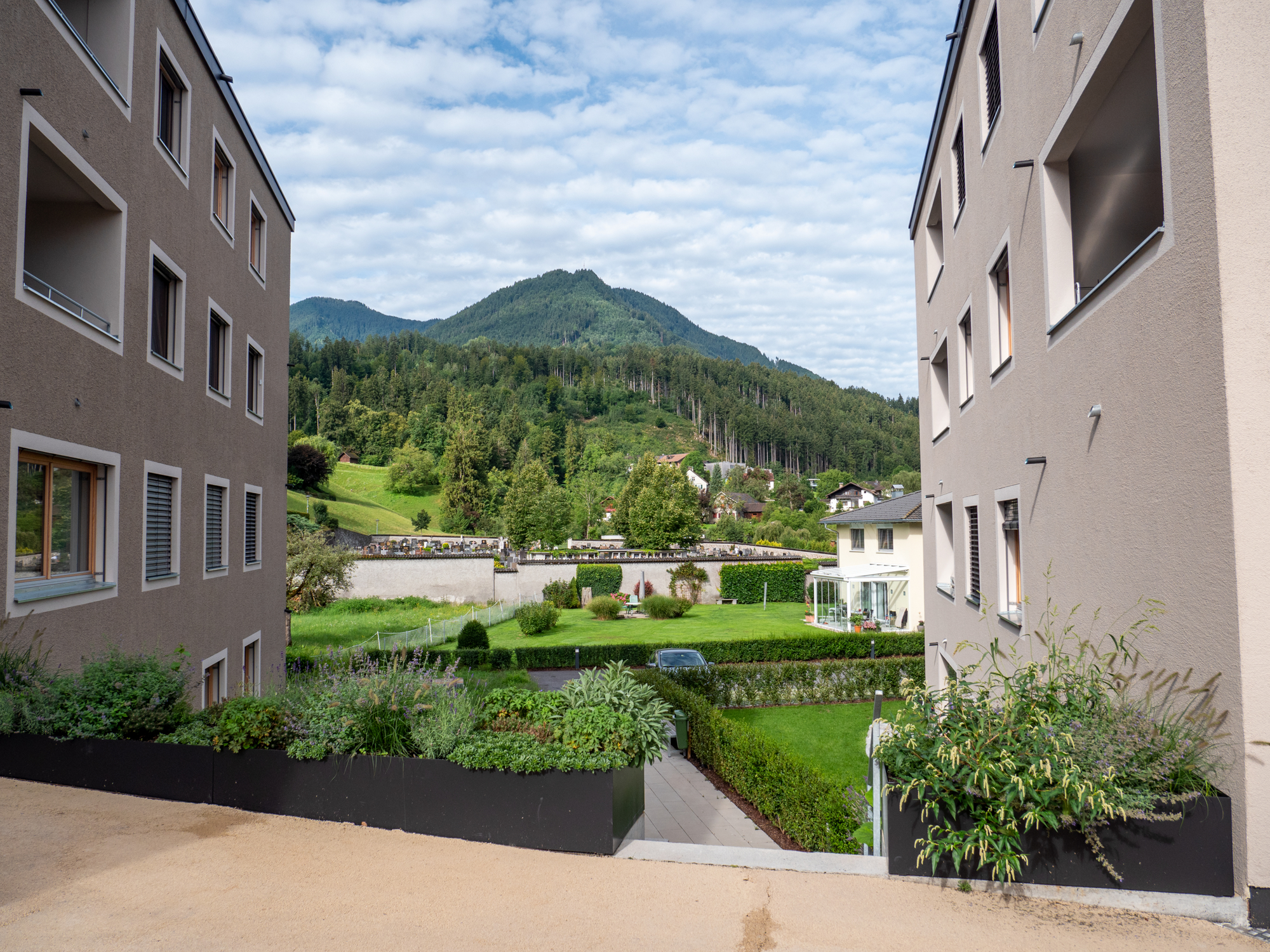 Wohn- und Geschäftshaus Hauptmann-Frick-Straße  Bild5